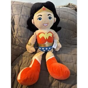 "Wonder Woman" / Justice League / 21" Big Head Plush Doll / Pre-Owned/Great Shap